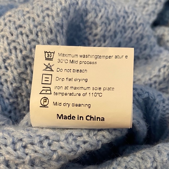 Blue Sweater *WORN ONCE* Perfect for a Gender Reveal - Picture 11 of 11